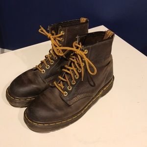 Brown Made in England Dr martens